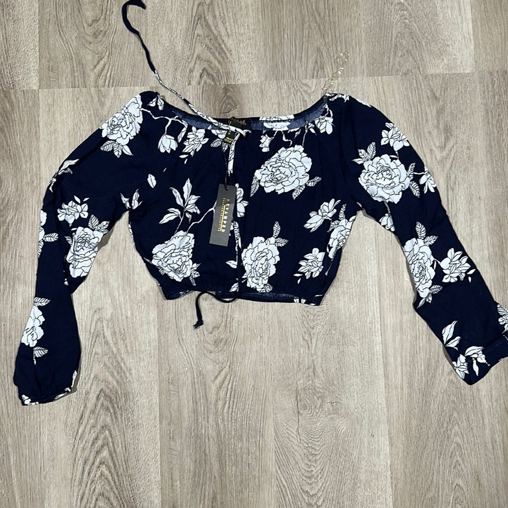 REVAMPED Off the Shoulder Top Size S